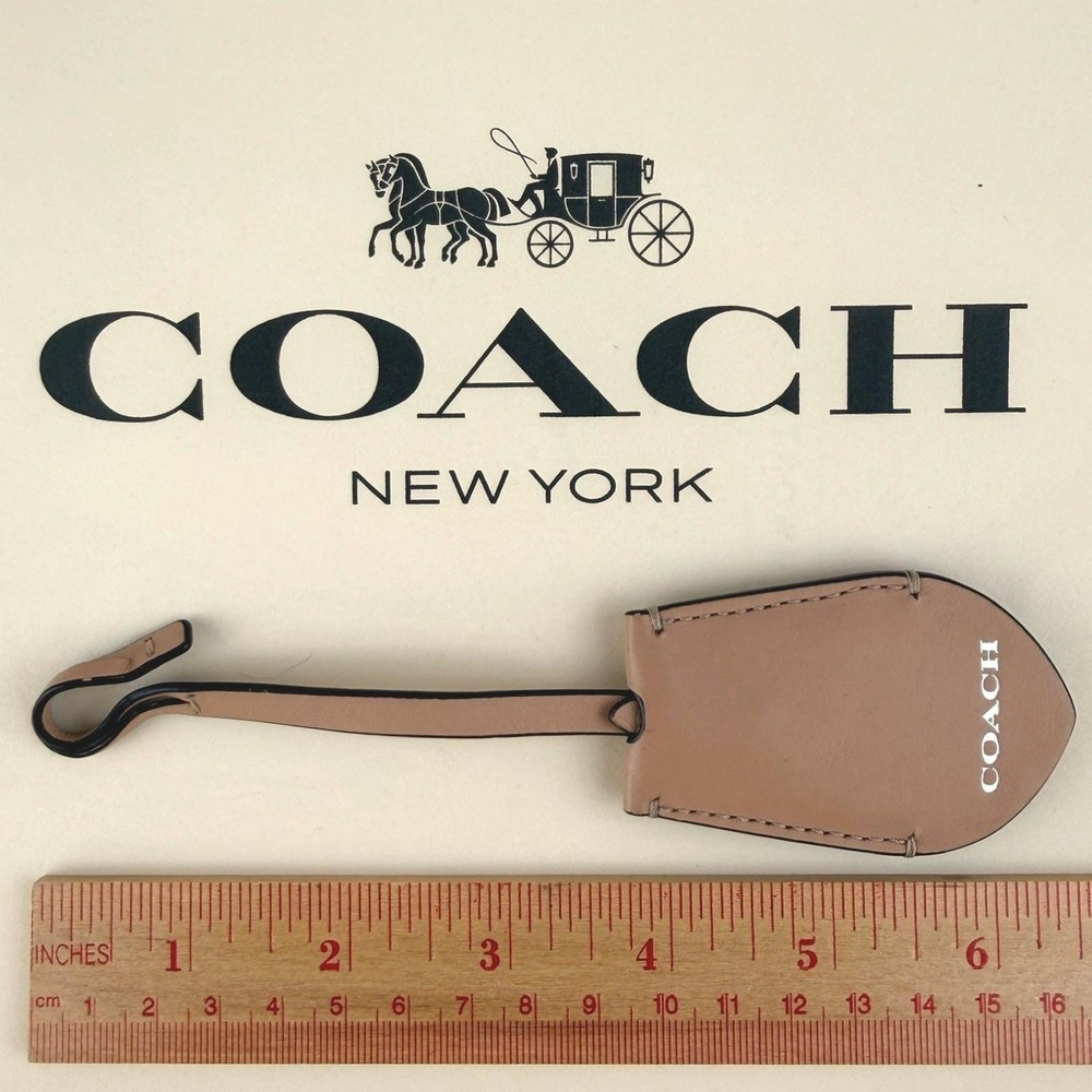 Vintage COACH Tan Beige Silver Purse Hang‎ Tag Key Ring Fob Charm Leather 2.5"